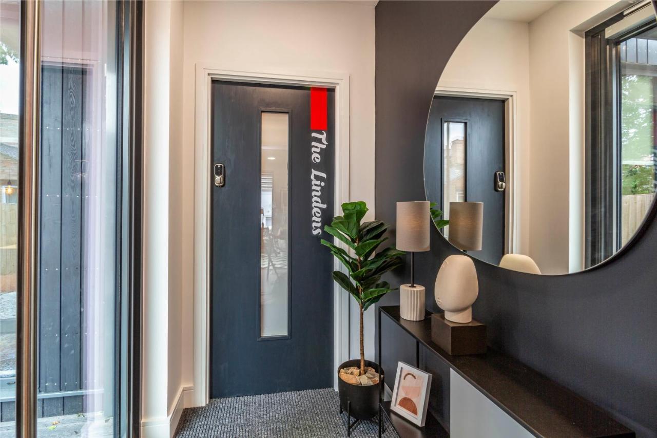 דרבי Romantic Getaway Studio Pods Close To City Centre With Free Wifi מראה חיצוני תמונה