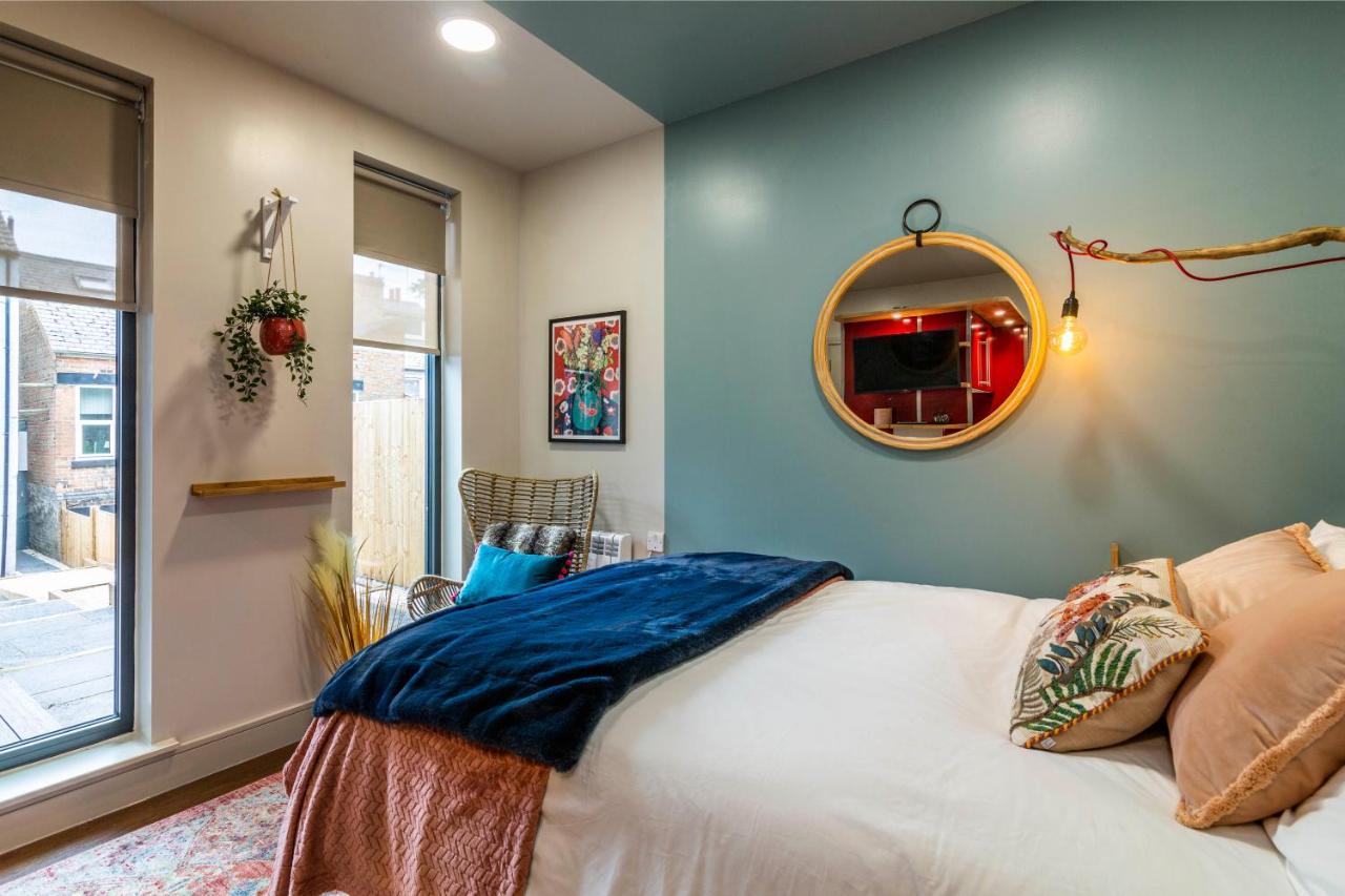 דרבי Romantic Getaway Studio Pods Close To City Centre With Free Wifi מראה חיצוני תמונה